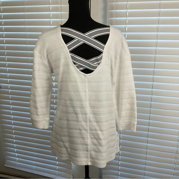 Talbots White Tunic with Blue/White Open Back.  Size M Petite - Picture 13 of 13